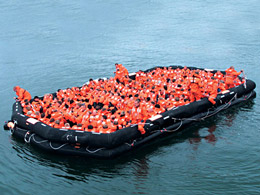 120 people capacity liferaft 